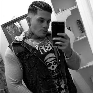 Meet your Posher, Josue